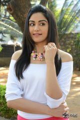 Adah Sharma at Garam Press Meet